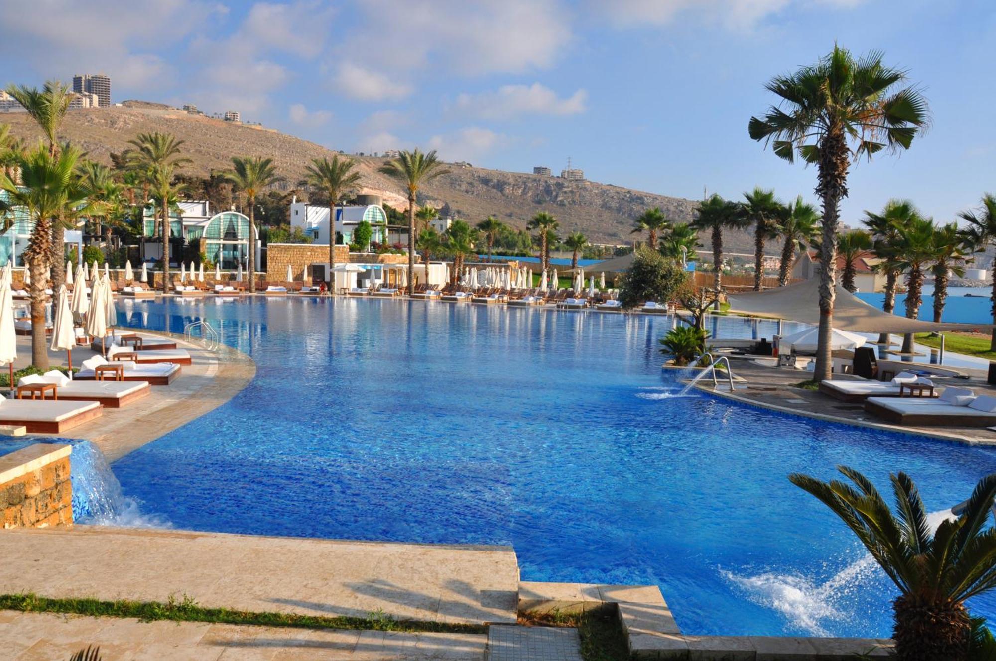 Pangea Beach Resort Jieh Bagian luar foto